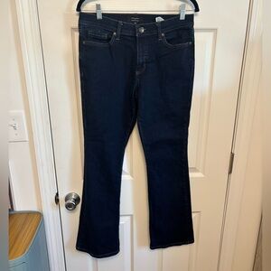 Banana Republic Dark Blue Bootcut Mid rise Jeans. Size 29